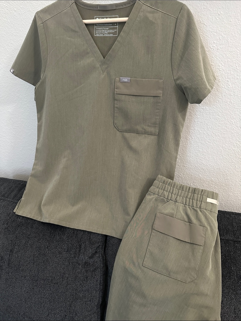 Figs Olive Technical Collection Utility Scrub Top and bottom Set - Picture 4 of 9